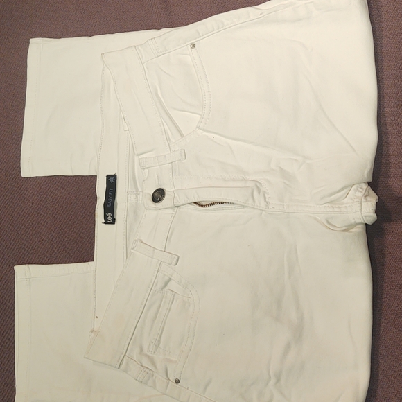 Lee Pants - White cropped Lee easy fit pants